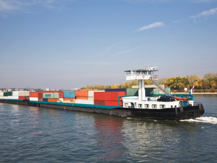 New Orleans of North: St. Louis gains nickname as barge traffic surges