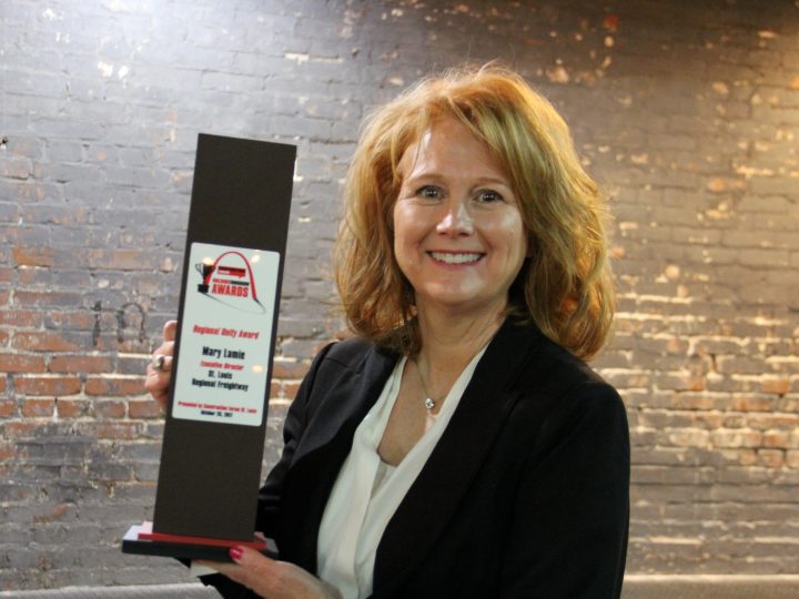 Mary Lamie Receives Regional Unity Award for St. Louis Regional Freightway Achievements