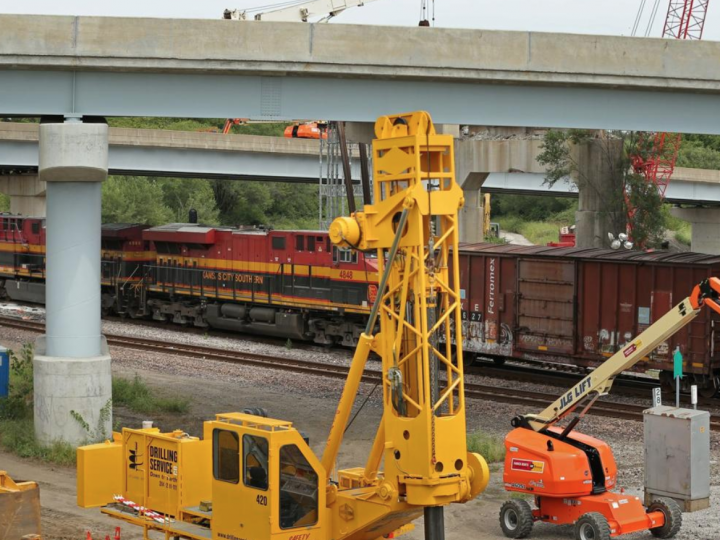 Canadian Pacific to buy Kansas City Southern in $25 billion railway bet on trade