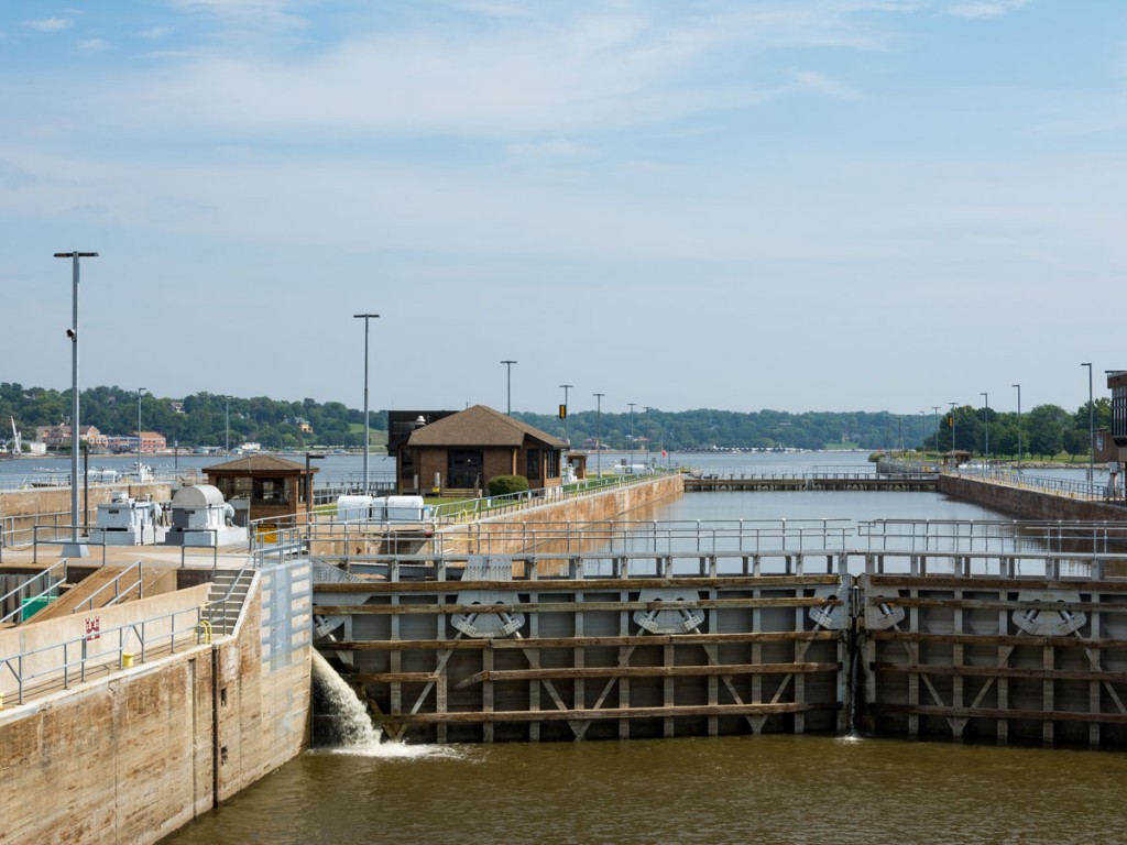 Lock and dam on the Mississippi River