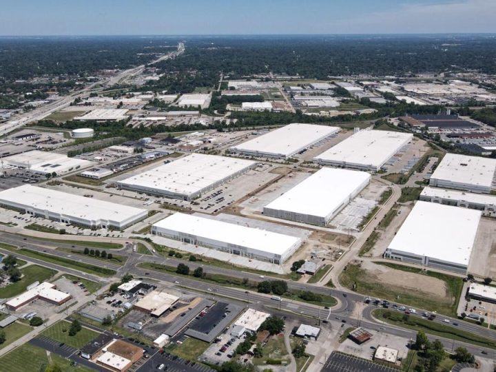 4 companies ink deals as demand grows for St. Louis-area warehouses