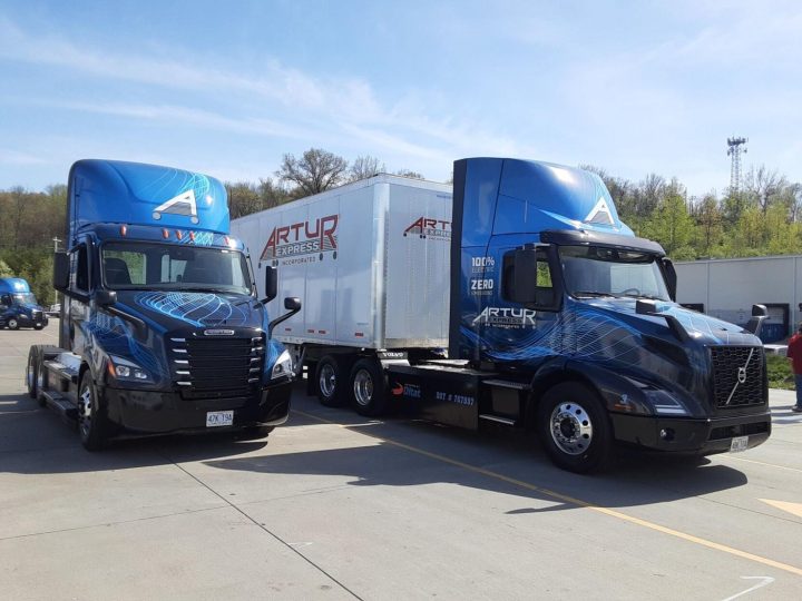 Hazelwood Trucking Company Invests in Electric Semis