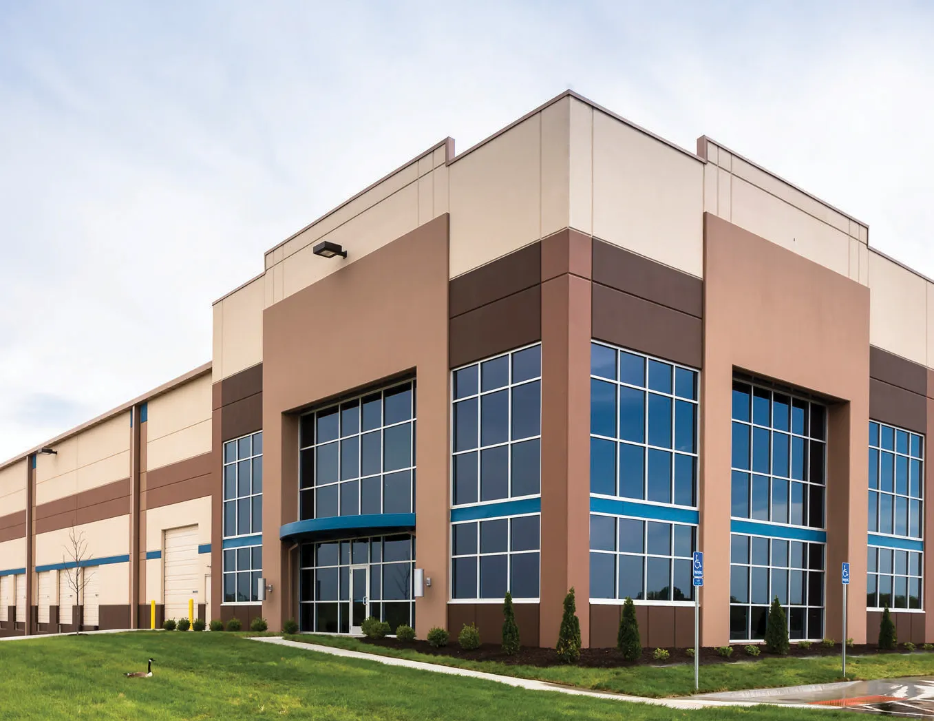845 river valley dr spec building